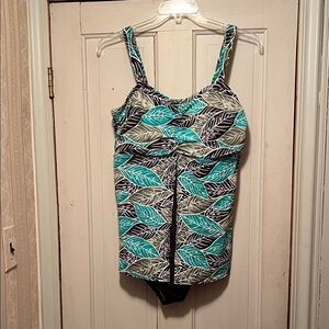 Tropical Leaf Print Women's One Piece Swimsuit